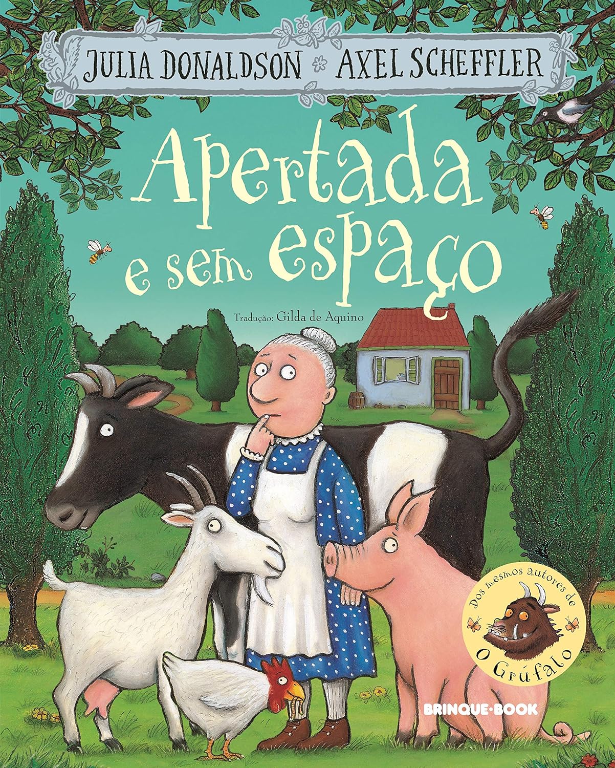 APERTADA E SEM ESPAÇO